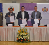 Firman ruta de actuación interinstitucional para atención a víctimas en razón de género