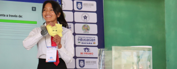 Bachilleres participan del concurso de saberes y conocimientos “Mi promo Sacaba 2023”
