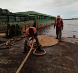 Trasladan el pontón flotante Busch para fortalecer el control en el canal “Tamengo”