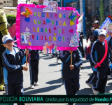 Policía promovió caravana estudiantil contra toda forma de violencia