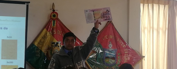 BCB socializa en Villa Fátima como identificar una moneda o billete falso