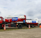 Gobierno entrega insumos a 37 municipios de La Paz afectados por la sequia