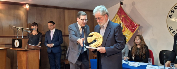 En sus 94 años la APLP rinde homenaje al periodista Carlos Soria Galvarro