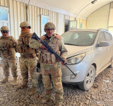 Militares asestan golpe al contrabando y comisan seis vehículos en frontera con Chile