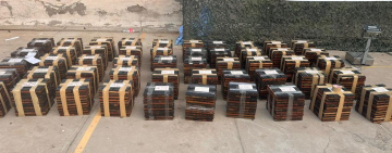 Fiscalía de Oruro investiga el hallazgo de más de 8 toneladas de cocaína en tablones de madera 