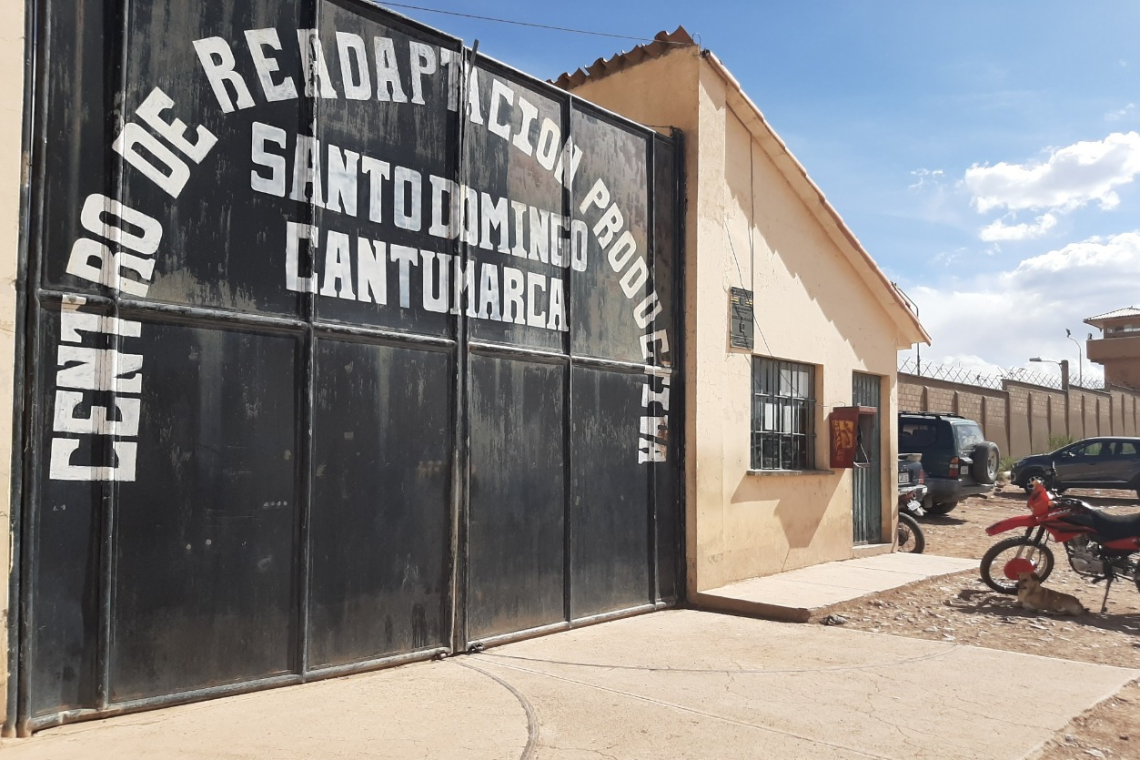 Fiscalía reporta muerte de un interno en la cárcel de Cantumarca