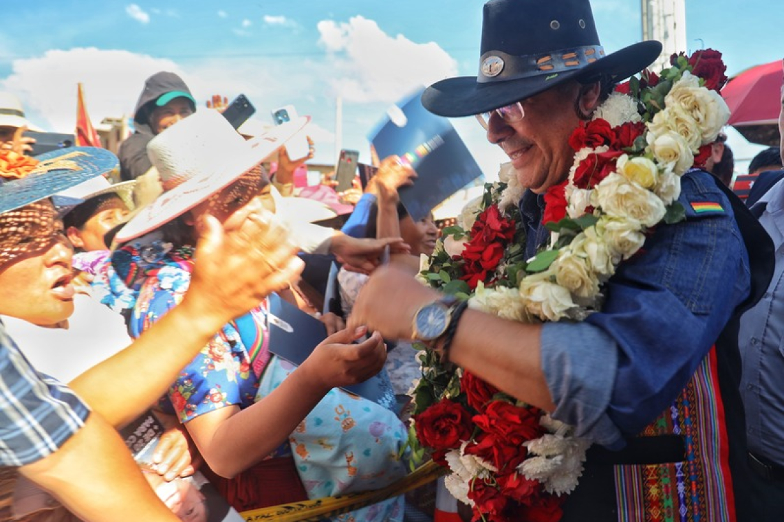 Arce denuncia “nuevos intentos de desestabilización” y destaca apoyo de organizaciones sociales