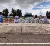 Militares incautan 3 camiones, cereales y tomate en frontera con Perú