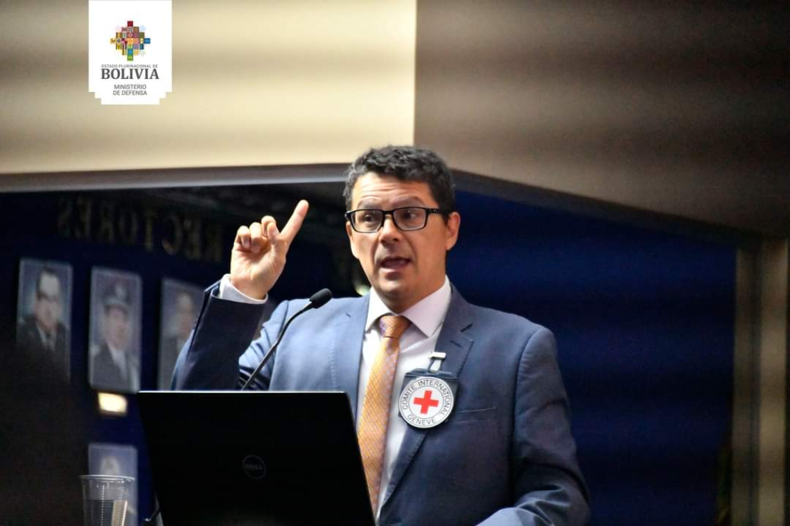 CICR capacitó sobre manual del uso de la fuerza en conflictos internos