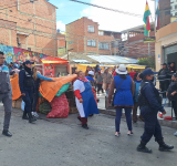 Gremiales atacan a funcionarios ediles en mega-operativo en La Paz