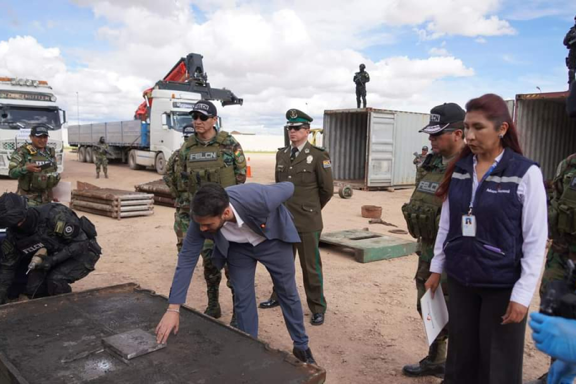 En fallido tráfico de 7.2 toneladas de cocaína se afecta con $us 451 millones