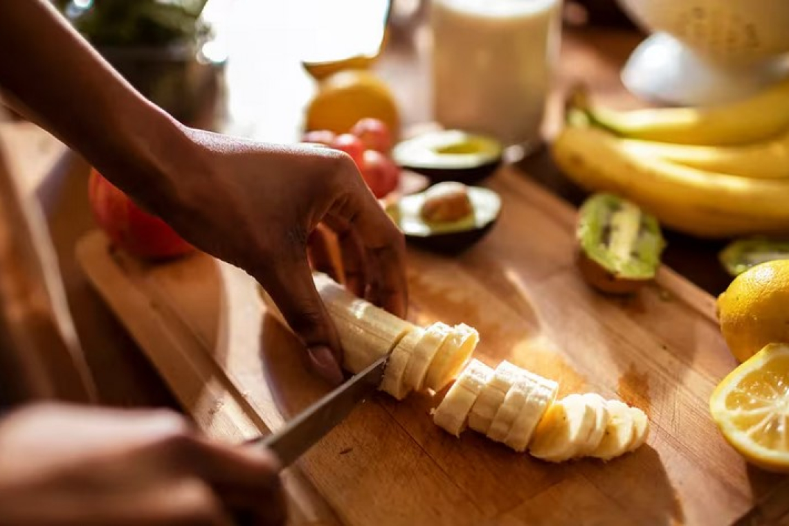 Cuál es la fruta que tiene más potasio y ayuda a controlar la hipertensión