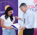 BancoSol amplía las oportunidades de mujeres emprendedoras  