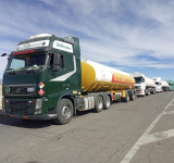 YPFB gestiona habilitación de parqueos para cisternas con “condiciones necesarias” en puntos de importación