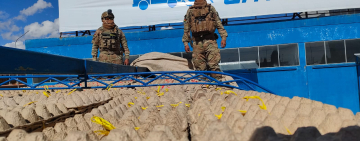 Militares recuperan 6.500 maples de huevo de contrabando hacía el Perú