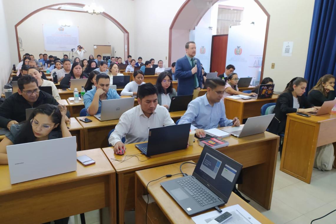 Postulantes a Fiscales de Materia se capacitan en derecho penal y teoría del delito