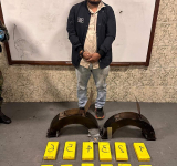 Capturan a sujeto que transportaba clorhidrato en llanta de vehículo