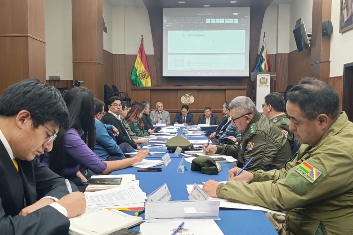 Gobierno y Chóferes forman Comité de Control de Precios