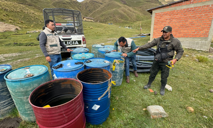 ANH y la Policía detectan sitio de acopio ilegal de combustible