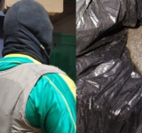 Aprehenden a un hombre que se llevaba 42 kilos de mineral de la empresa Huanuni