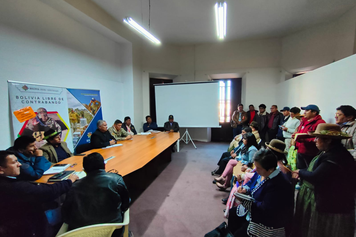 Gobierno-carniceros proyecta decreto para penalizar contrabando de ganado