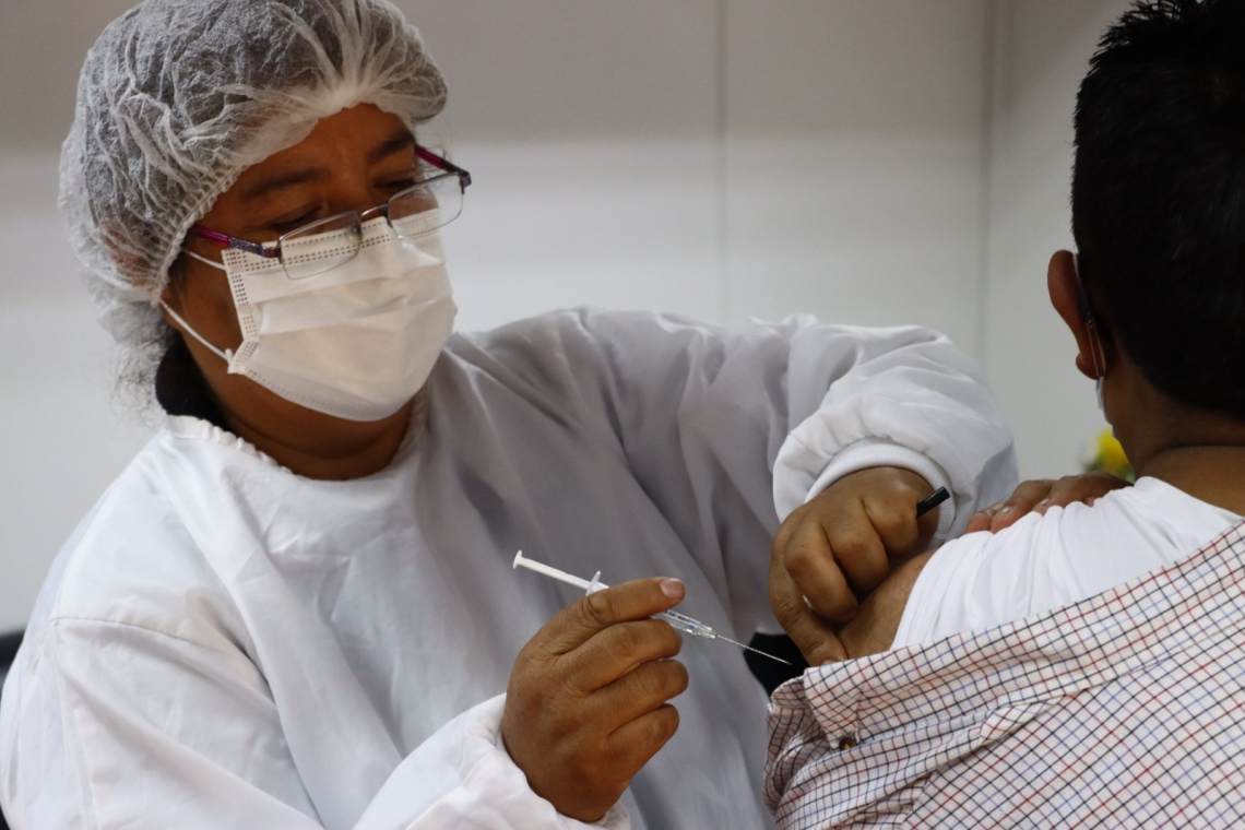 Castro insta a grupos de riesgo a vacunarse contra la influencia