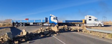 Transporte pesado anuncia paro indefinido y bloqueo de carreteras a partir del 17 de junio