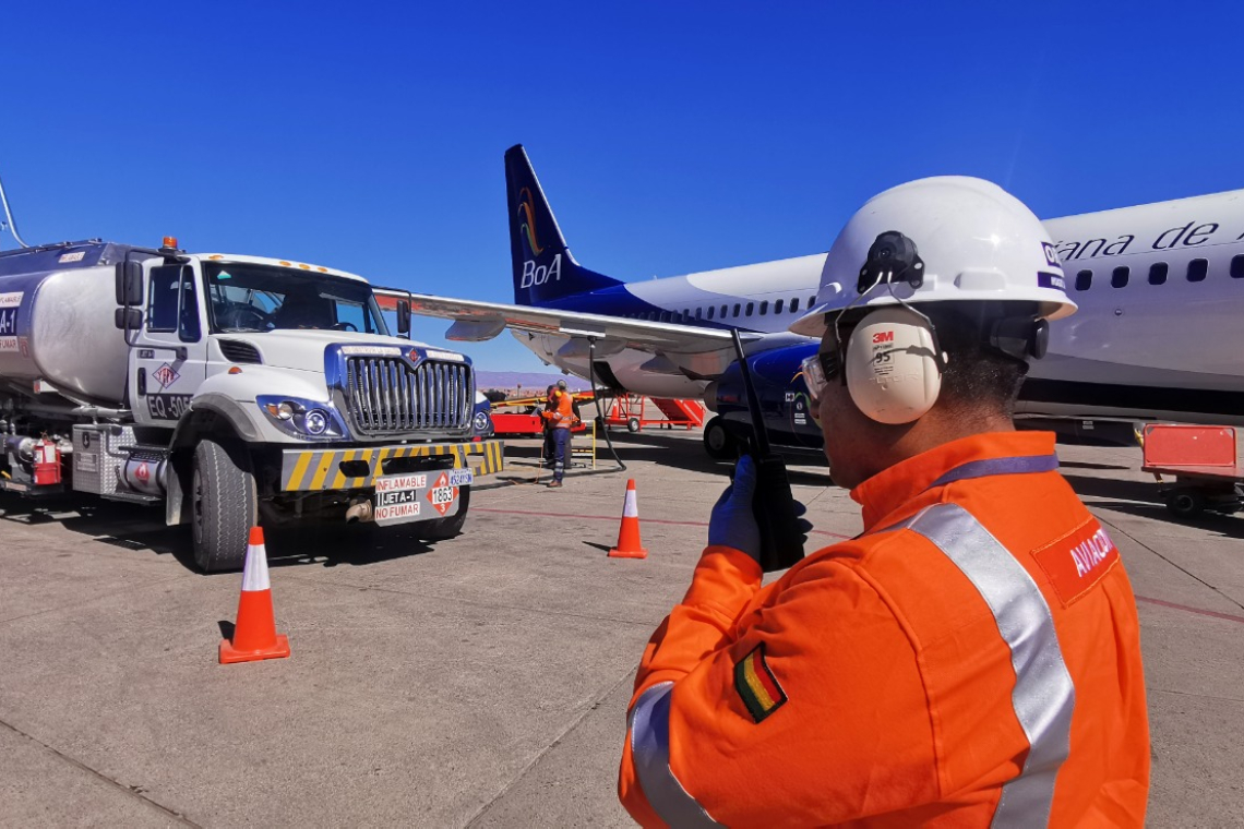 YPFB Aviación S.A. programa venta de 217,5 millones de litros de Jet Fuel y AV Gas en 2024