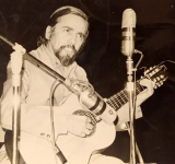 Invitan a celebrar el natalicio de Nilo Soruco en la presentación de su biografía musicalizada