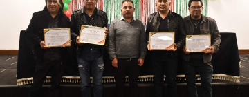 En su 35 aniversario Diputados reconocen a banda boliviana de folk rock