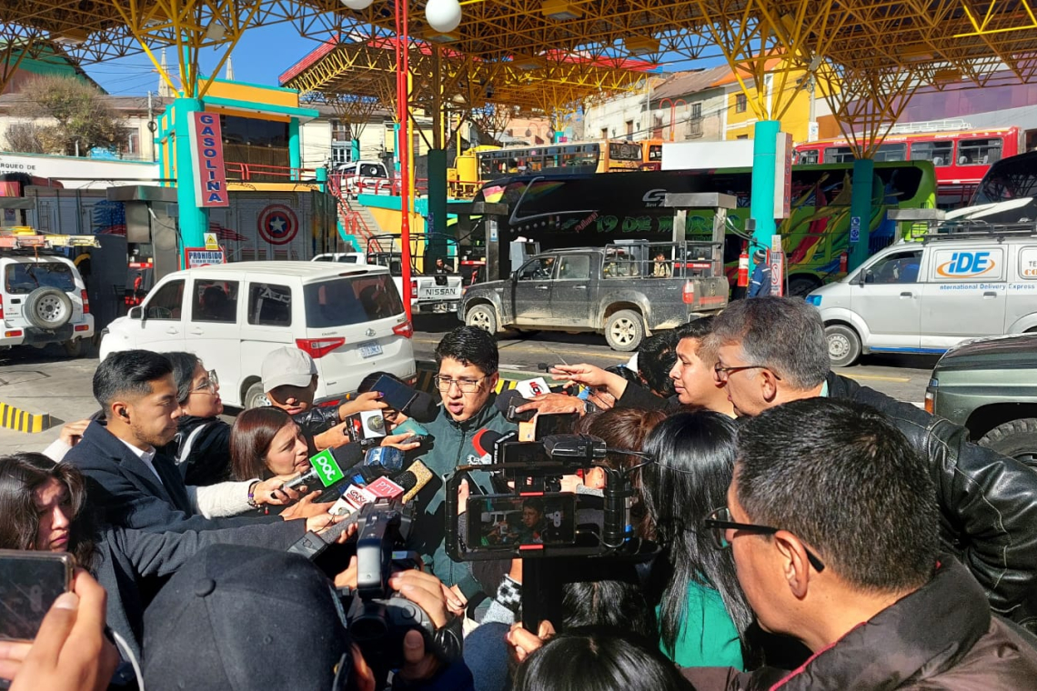 ANH controla abastecimiento de combustibles en La Paz y el resto del país