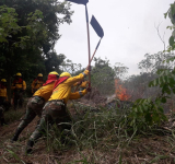 Presidente pondera misión del CCREA en mitigar incendios forestales
