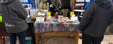 La Policía confisca Bs600.000 de dudosa procedencia en Sica Sica