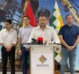 Gobierno y empresarios acuerdan ajustar decretos para agilizar importación privada directa de combustibles 