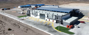 Presidente inaugura Multiproposito Aduanero de Tambo Quemado