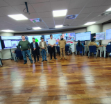 Gobierno extrema esfuerzos por aire y tierra para controlar los incendios forestales