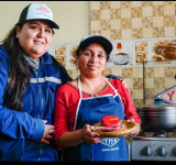 Arce inaugura redes de gas en Arani que permite a 3.970 usuarios acceder al servicio básico