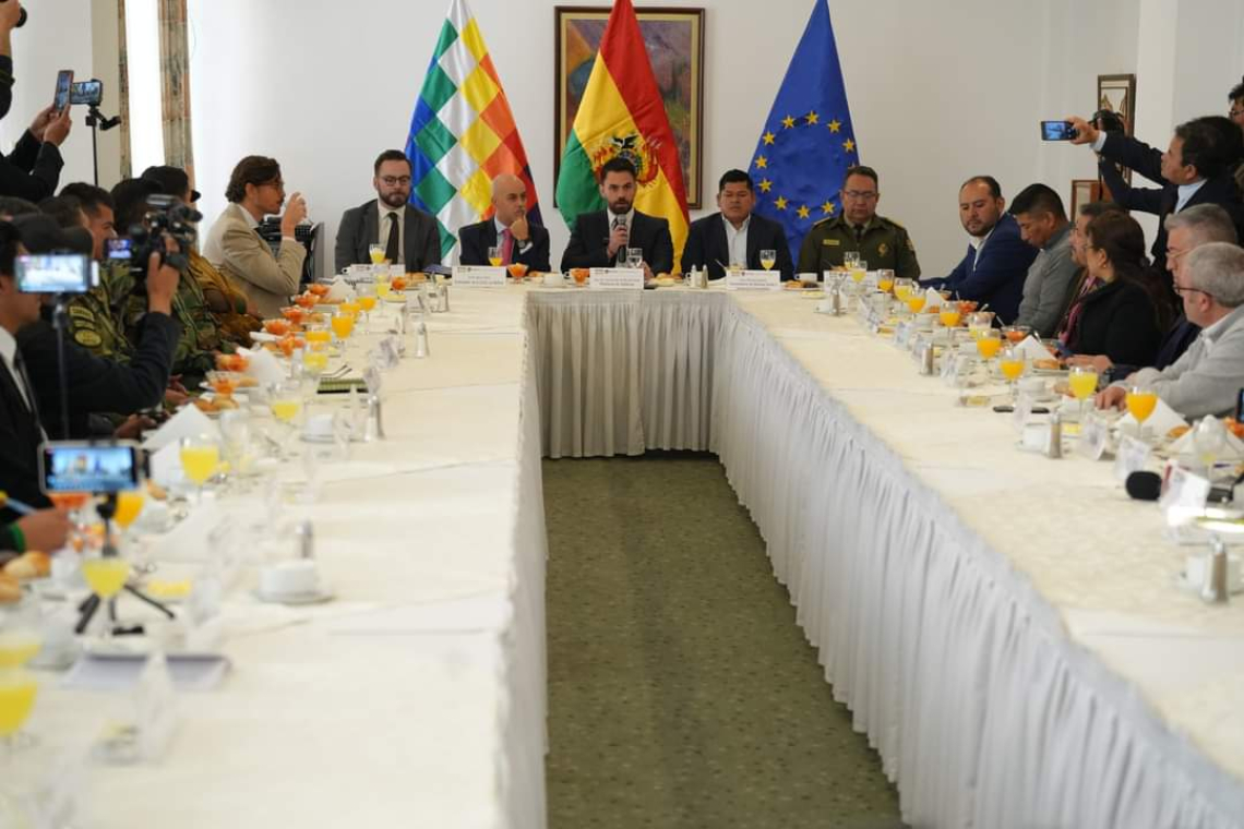 Bolivia y la UE fortalecen apoyo en lucha antidroga y el crimen organizado