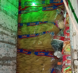 En zonas fronterizas con Perú comisan 4 camiones abarrotados de alimentos