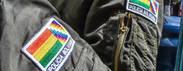 Dan baja definitiva de la Policía a exgobernador del penal de Uyuni por su vinculación con una red de corrupción