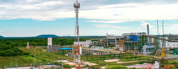 ENTEL fortalece la conectividad en el mutún con moderna radio base 