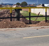 En ofensiva contra el crimen sitúan defensivos de acero en rutas clandestinas