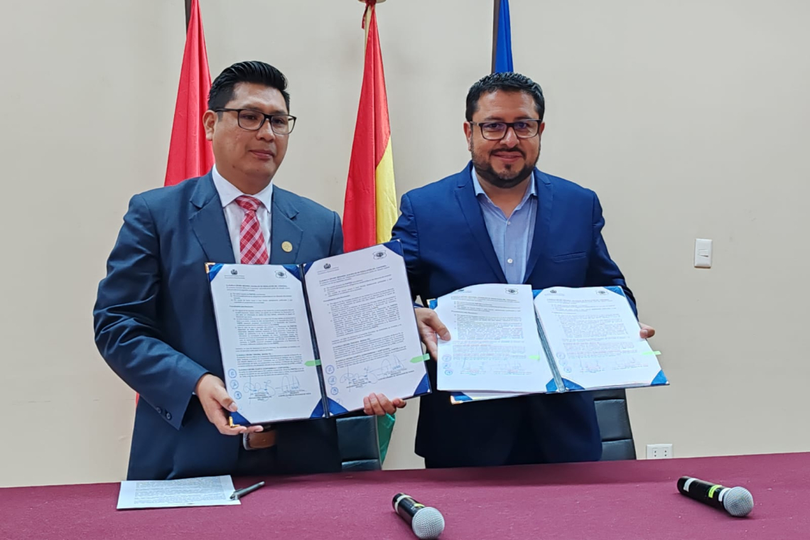 PGE y Abogados de Tarija coadyuvaran en formación académica