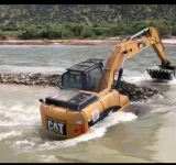 Gobierno inicia rehabilitación en Omereque tras desborde del río Mizque