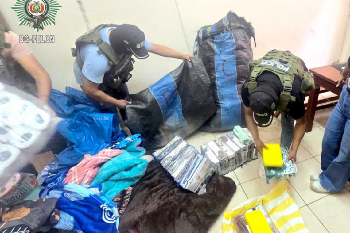 Secuestran 30 paquetes de cocaína camuflados en frazadas y sábanas que pretendían trasladar hacia Argentina