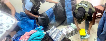 Secuestran 30 paquetes de cocaína camuflados en frazadas y sábanas que pretendían trasladar hacia Argentina