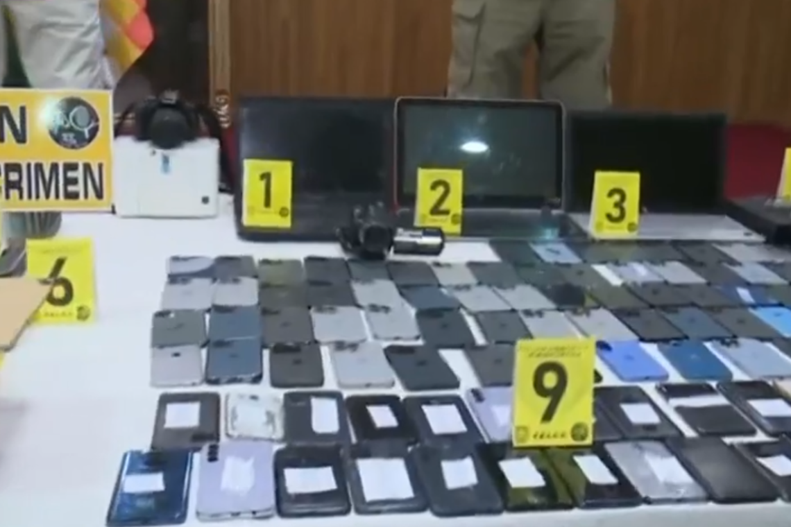 Secuestran 278 celulares, laptops y cámaras fotográficas en una vivienda de El Alto