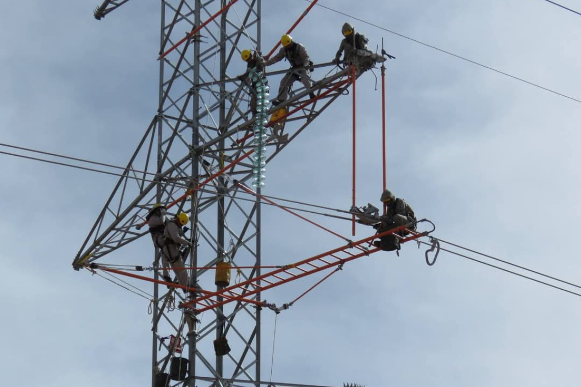 ENDE acelera estudios de interconexión eléctrica con Brasil, Paraguay, Chile y Perú