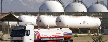 Más de 1.000 cisternas transportan 40 millones de litros de combustibles hacia plantas de YPFB