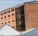 Armada Boliviana entrega edificio Educativo de cinco niveles en La Paz